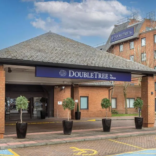 DoubleTree by Hilton Manchester Airport, hotel v destinaci Hale