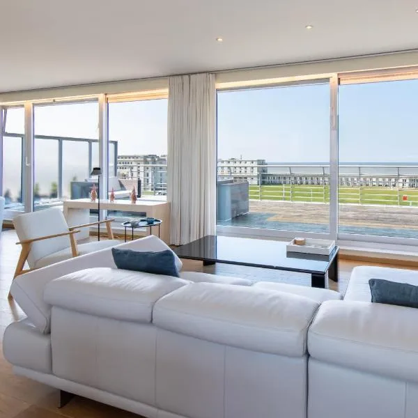 Penthouse Ostend with Seaview, hotel en Ostende