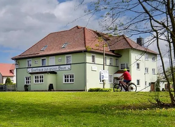 Café und Hotel Zum Grünen Baum, hotel di Sonneberg