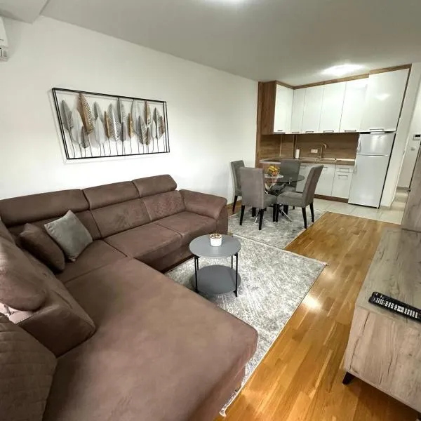 Apartman River - stan na dan Gradiška, hotel in Bosanska Gradiška