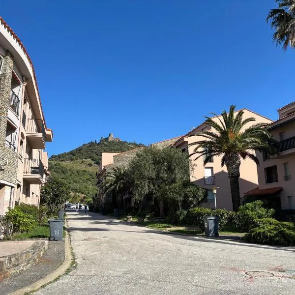 콜리우르에 위치한 호텔 T3 dans Résidence avec Parking et Piscine, situé au 3ème étage