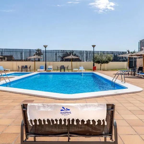 Hospedium Hotel Abril, hotel em San Juan de Alicante