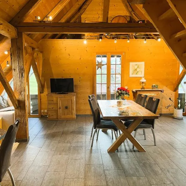 Ferienwohnung Haus Itten gemütlich und rustikal, hotel en Hondrich