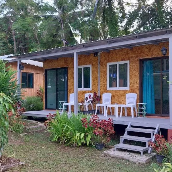 AiOonHomestay Twins Room, hotel di Ban Bang Bao