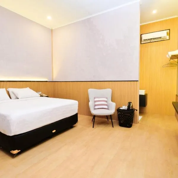 Berlian Abadi Hotel by Sinergi, hotel v destinaci Banyuwangi