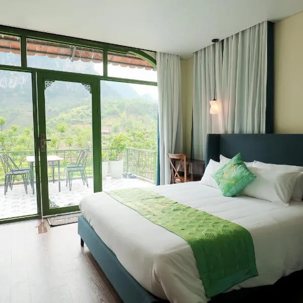 Bamboo Hill Resort, hotel v mestu Hữu Lũng