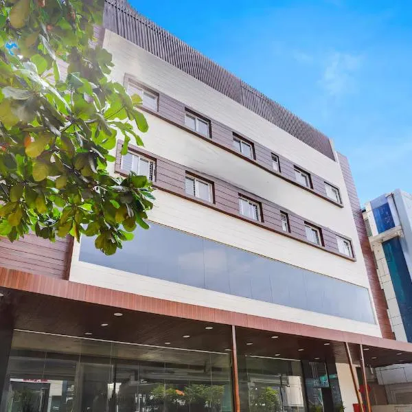 RG Suites Silkboard Near Madiwala, hotel v destinaci Bengalúr