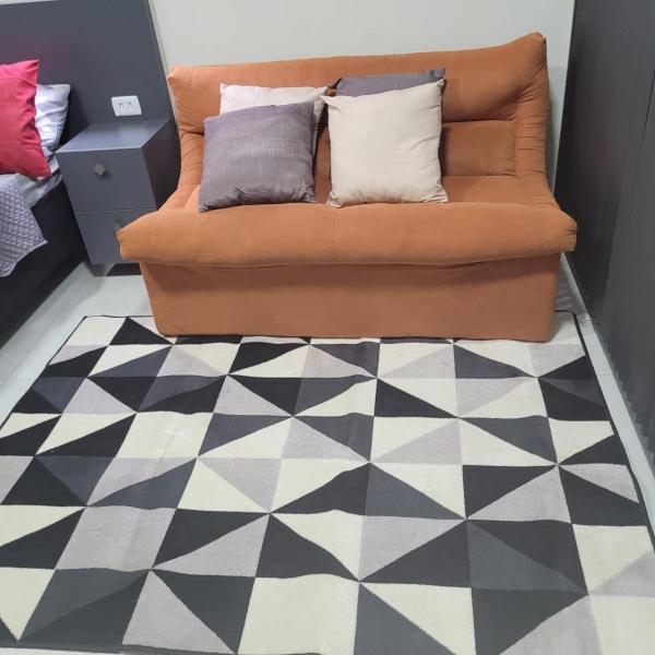 Flat com ótima localização - Foto 2