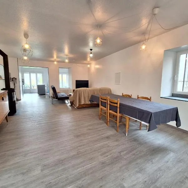 Le Nid Canin, hotel in Polminhac