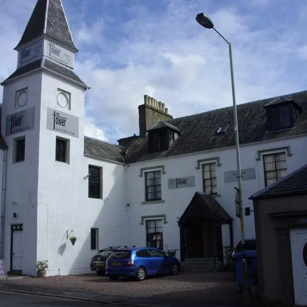 The Tower Gastro Pub & Apartments, hotel v destinaci Crieff