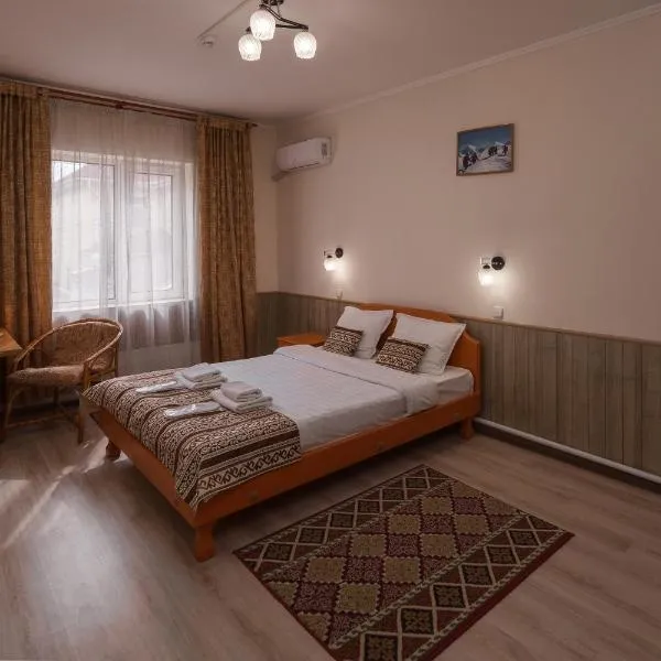 Alpinist Hotel, hotel in Bishkek