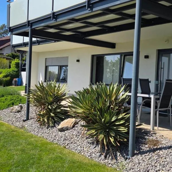 Ferienwohnung Schlossblick, Hotel in Kippenheim
