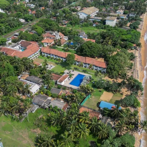 Hibiscus Beach Hotel & Villas, hotel v destinaci Kalutara