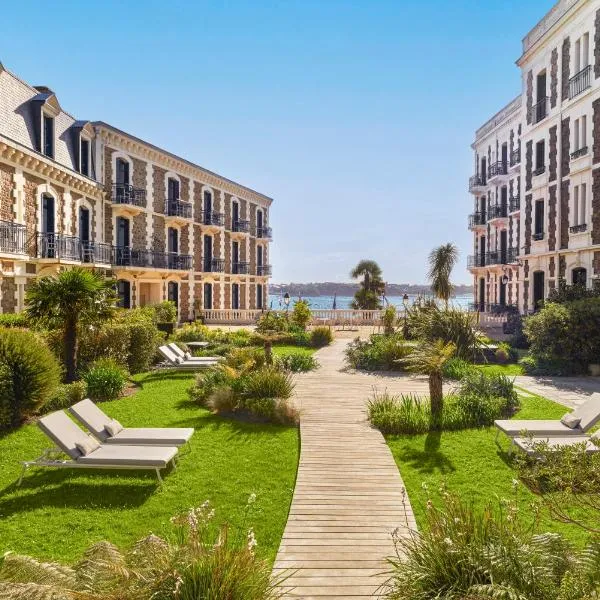 Hôtel Barrière Le Grand Hôtel Dinard, hotel v destinácii Dinard