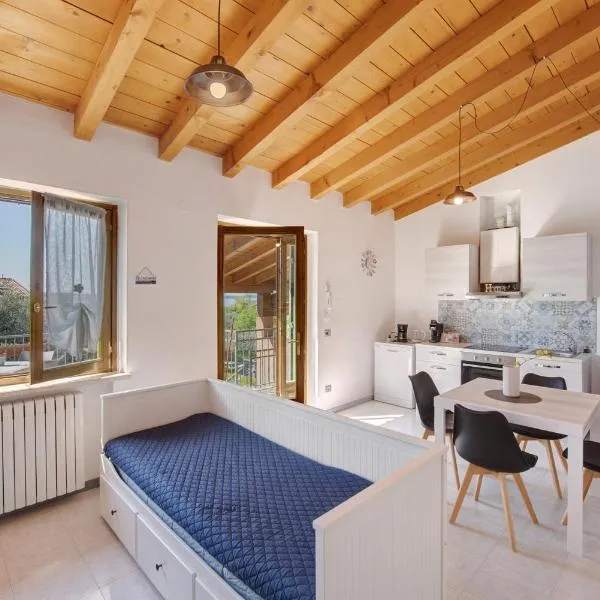 Appartamenti Villafiorito, hotel v destinaci Lazise