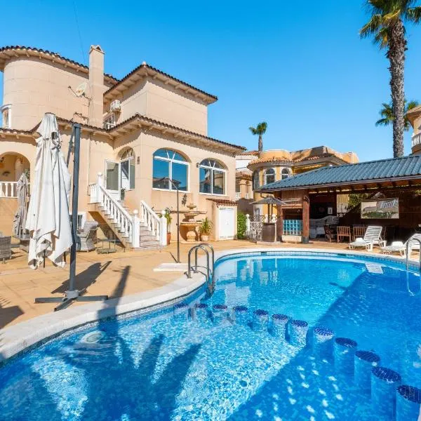 2 Apts in Villa Sun and Happiness, hotel v destinaci San Miguel de Salinas