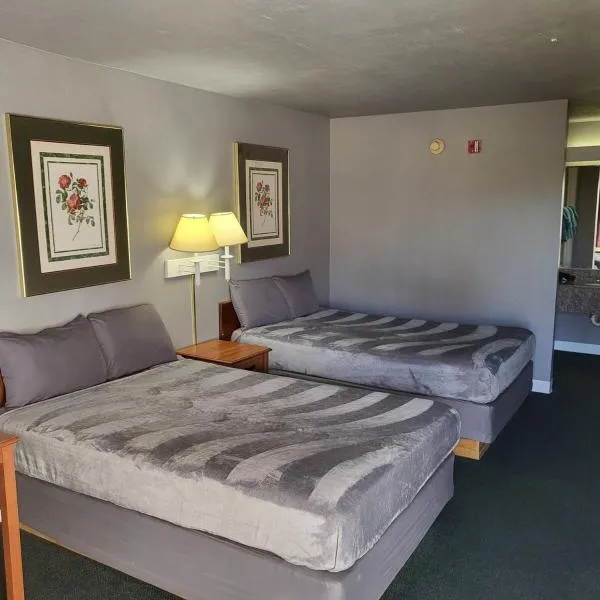 2 Double Beds Hotel Studio 130, hotell i Livingston