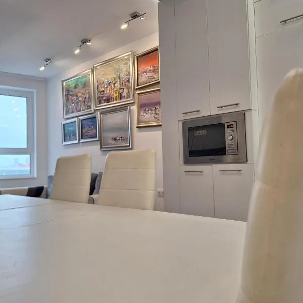 Central park apartment Сентрал парк апартамент Бургас, hotel di Burgas City