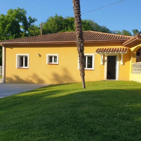 L'Hacienda, hotel v destinaci Manciet