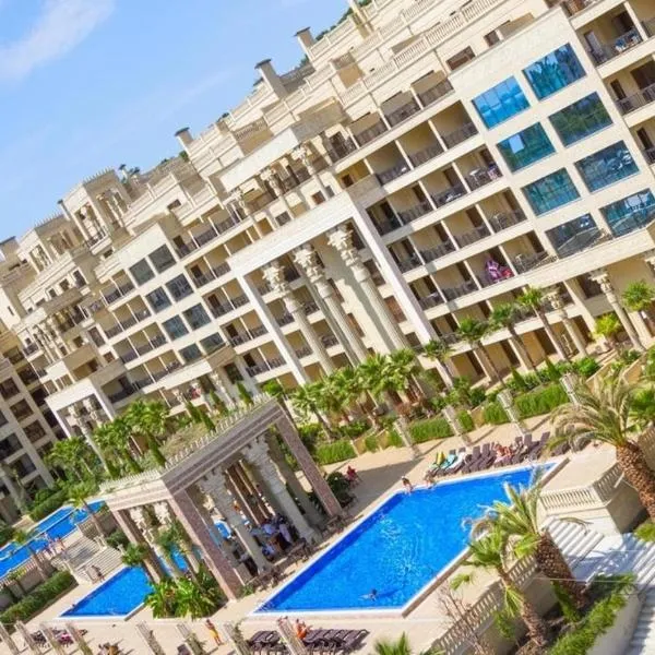 Argisht Resort Cozy Studio with Pool & Sea Breeze, khách sạn ở Varna City