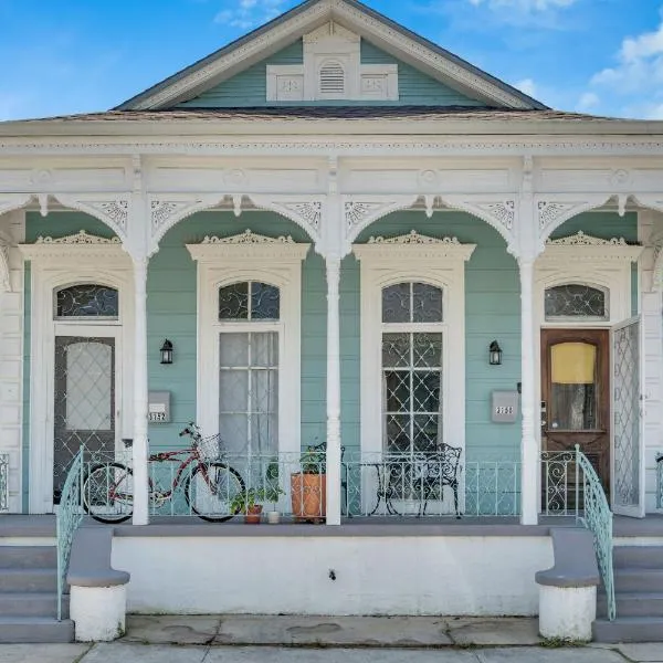 Entire Apartment Bywater New Orleans Great Location, hotel i New Orleans