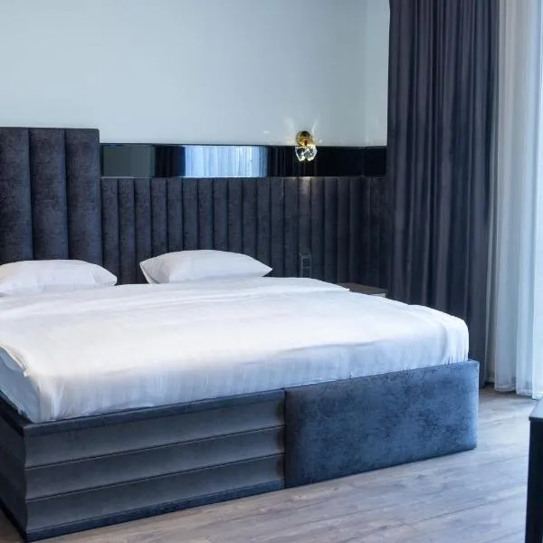 Fidji Hotel, hotel v Jerevanu