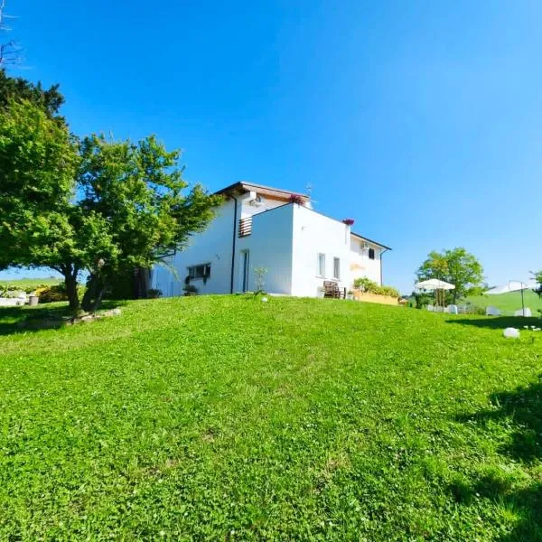 IL GLICINE CAMPAGNOLO, hotel v destinaci Atessa