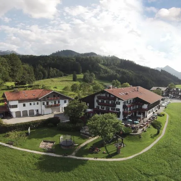 Hotel Seiserhof & Seiseralm, hotell i Bernau am Chiemsee