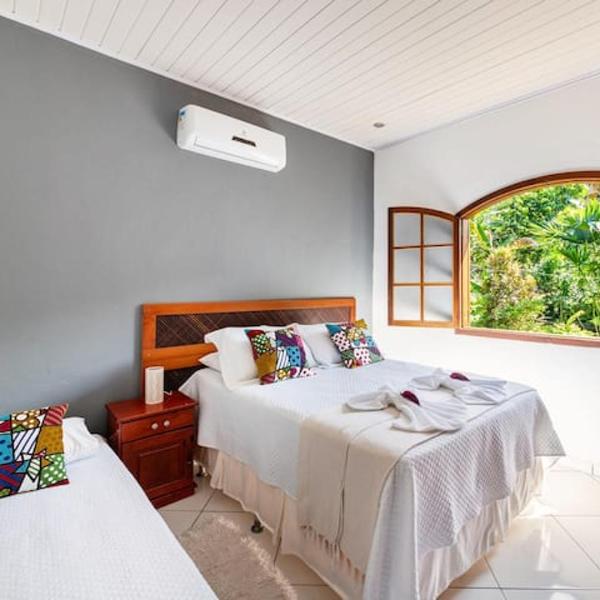 Recanto da Margo 1, casa com acesso a cachoeira