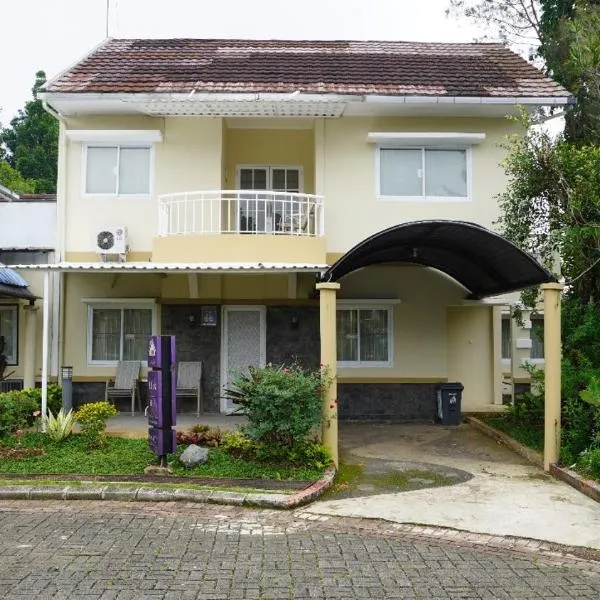 Diyar Villas Puncak H1/6, hotel v destinaci Puncak