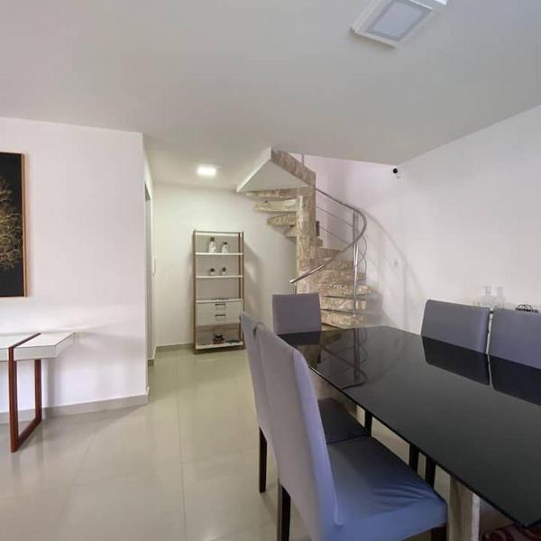 Casa com piscina em cabo frio