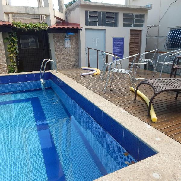 Flat aconchegante com Piscina e vista para o canal