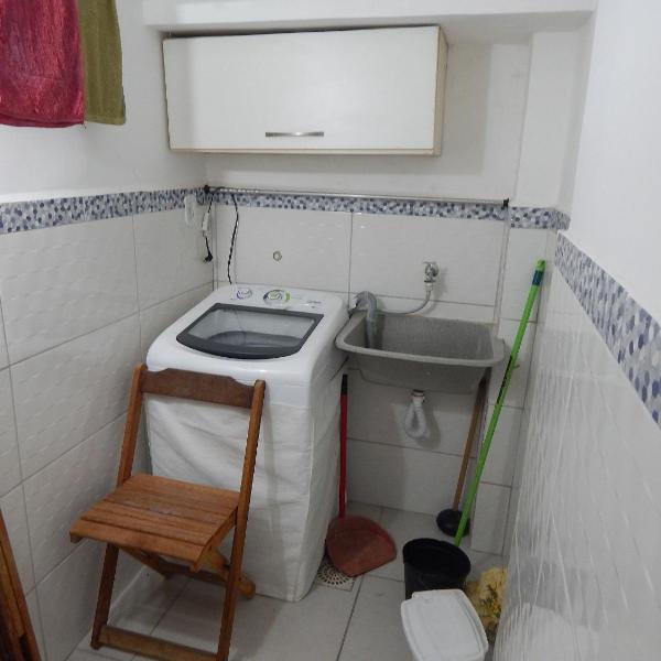 Flat aconchegante com Piscina e vista para o canal - Foto 3