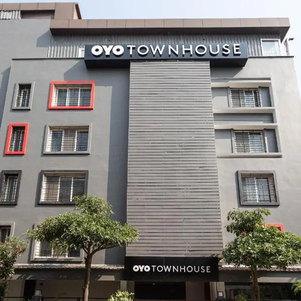 Super Townhouse Habitat New Town Rooms & Party Spaces, hotel v destinaci Thākurdwari