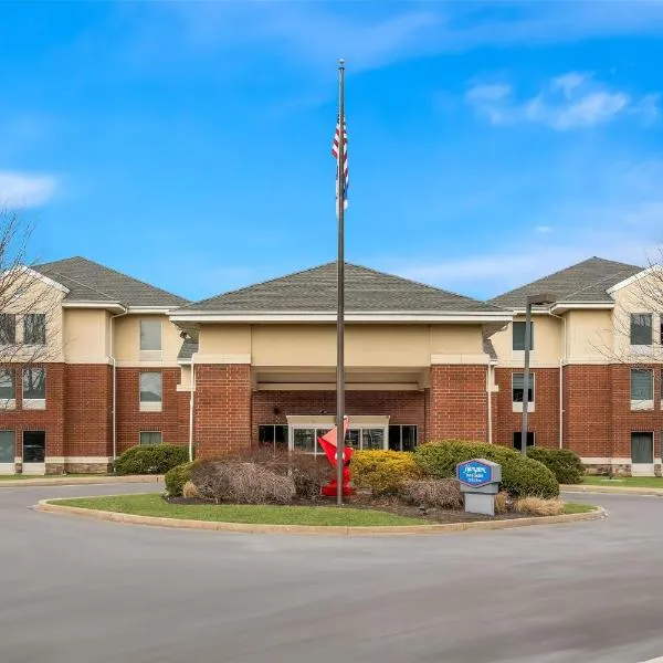 Hampton Inn & Suites Newtown, hotel di Yardley