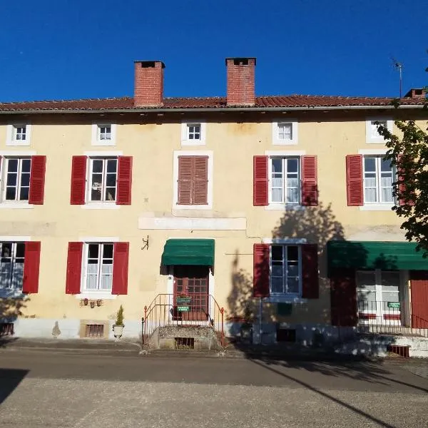 L'ancienne Gendarmerie, hotel v destinaci Saint-Laurent-sur-Gorre