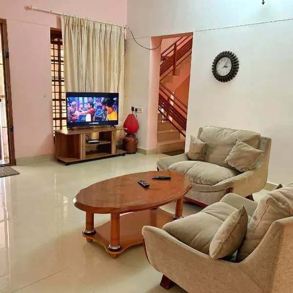 La Casa Trivandrum 4 BHK AC Luxury Villa at City Centre, Just 5 kms from Airport & 3 Kms to Trivandrum Railway Station, hotel v destinaci Trivandrum