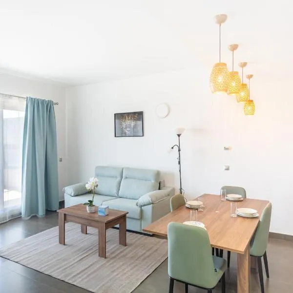 Maya Bay Suites, hotel in Alicante