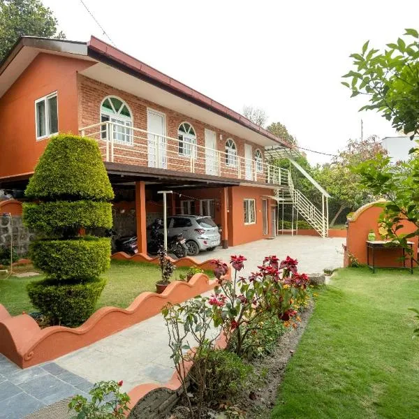 Kathmandu room with great view, like resort、Bālājuのホテル