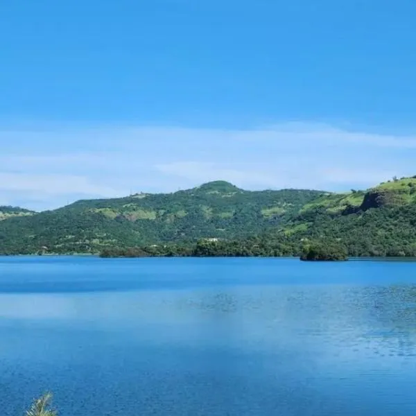 Natural Lake Pawna, hotel in Lonavala