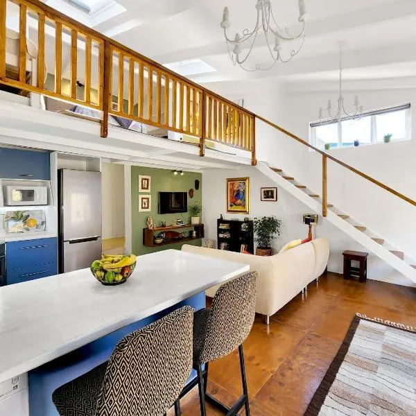 The Loft on Tudor, hotel v destinaci Tokai