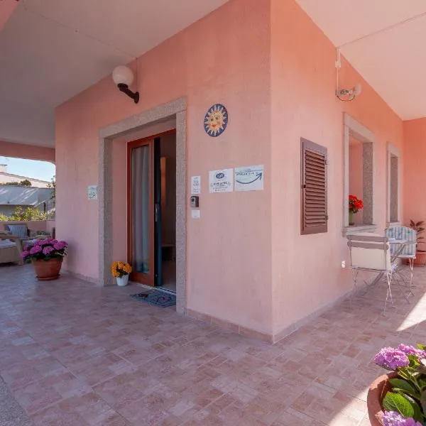 Domo Davide, hotel a San Teodoro