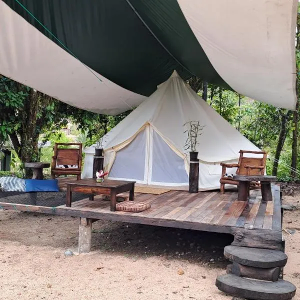Finca de la Vaca - Glamping, hotel v destinaci Palora
