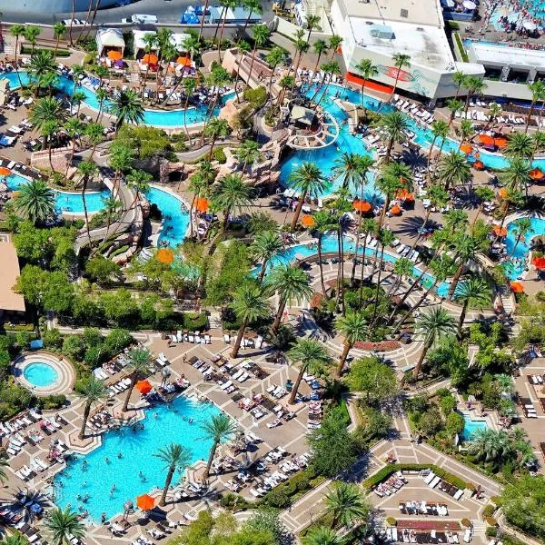MGM Signature Tower 1 - No Resort Fee, hotel v Las Vegas