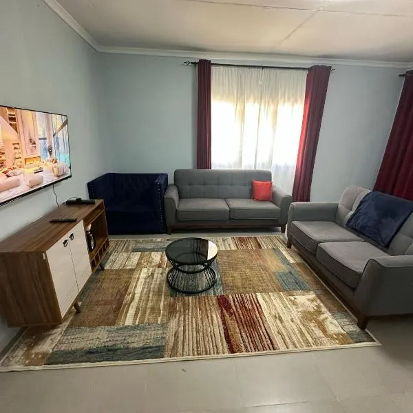 Ecostay fair two bedrooms、キスムのホテル