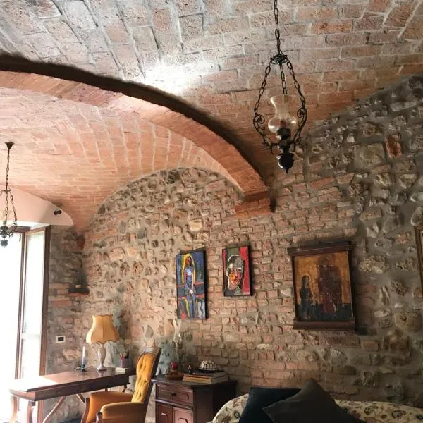 Old school Bacedasco B&B, hotel di Vernasca