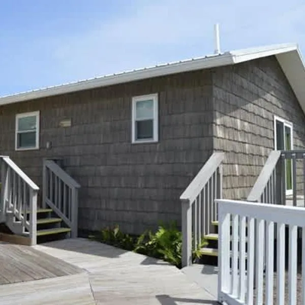 North Cape- Behing Trading Post - Pet Friendly โรงแรมในCape San Blas
