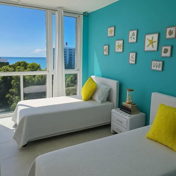 Sunny Loft at PH Ibiza Vistas al Mar y Diseño Moderno, hotel din Playa Coronado