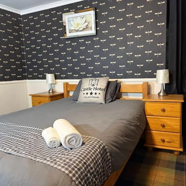 Modern Rooms with SELF Check-In The Castle, Coldstream, hotel v destinaci Coldstream