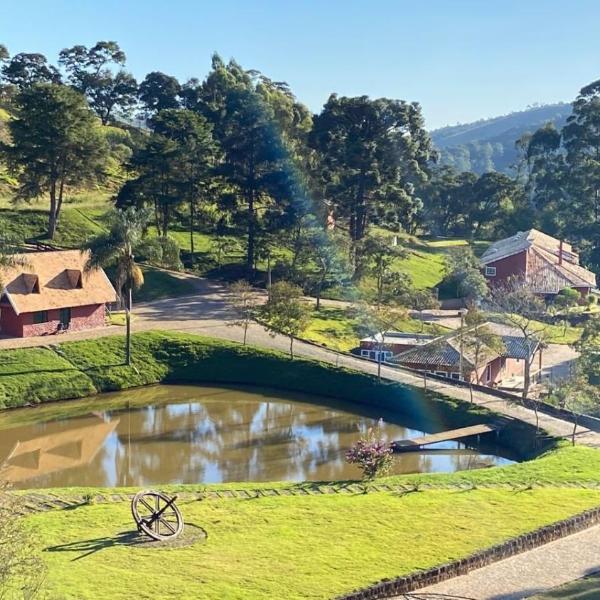 Fazenda com 3 espaços independentes - 10 suítes com PISCINA, 4 suítes com JACUZZI ou Chalé romântico com JACUZZI - Wi-Fi 400MB Lagos e Cavalos - Foto 4